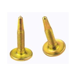 Woody's Gold Digger 60 degree Traction Master Studs